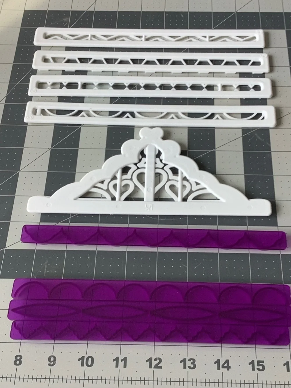 Large Fondant Border Cutter & Embosser Set – Cake Decorating Tools – 9 Pieces